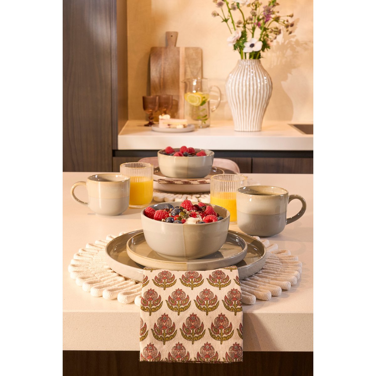 Ozzu Geschirr Set 4 Personen - Stein gut - grau