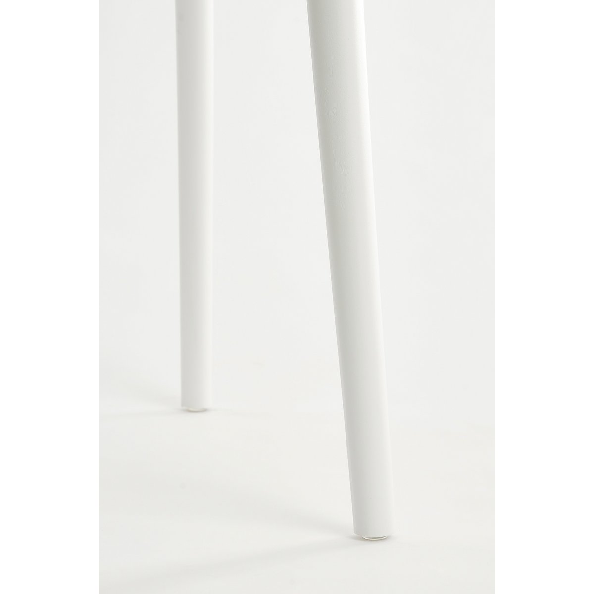 Nebraska Gartenstuhl – L56 x B57 x H80 cm – Polypropylen – Weiß