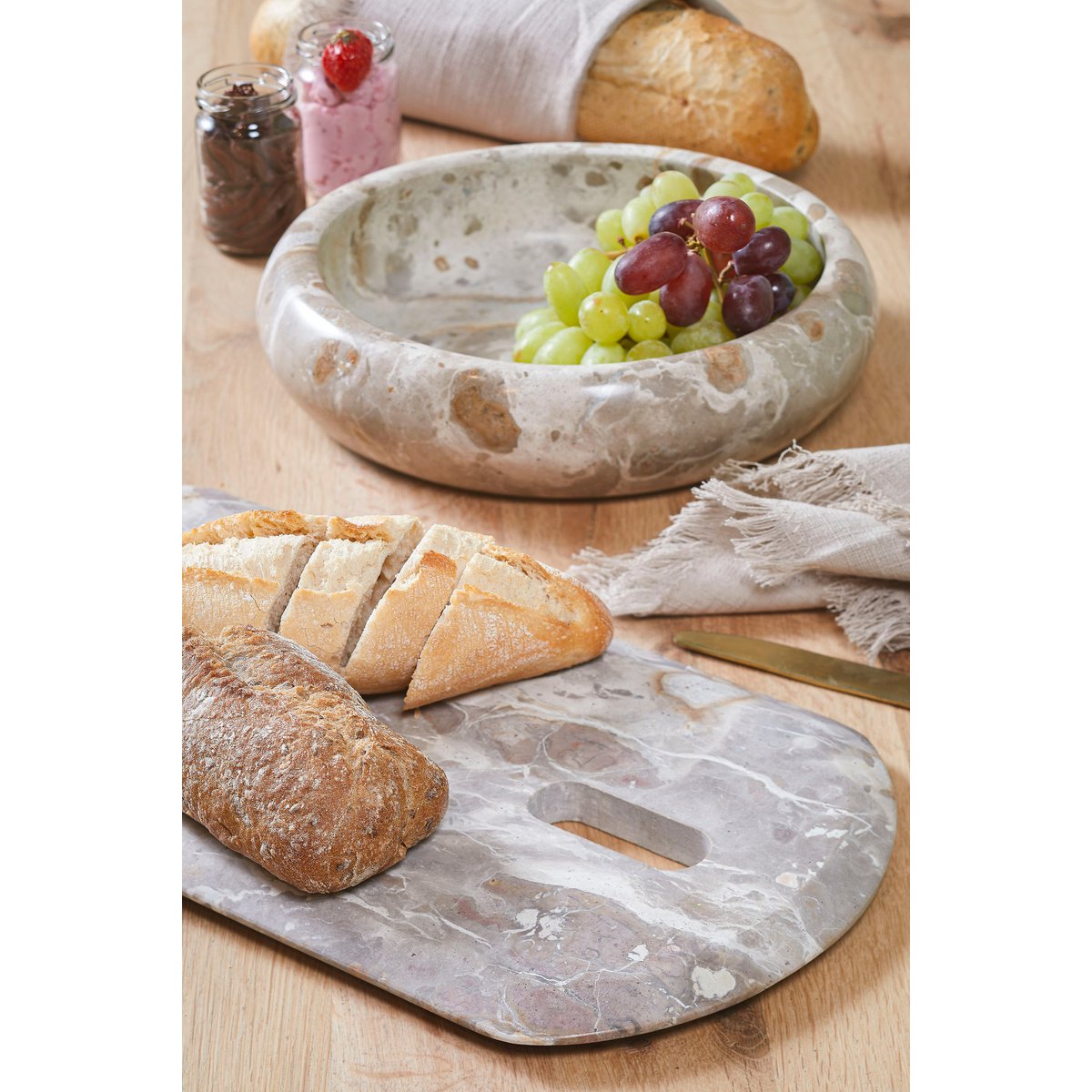 Finnos Schneidebrett – L40 x B20 x H2 cm – Marmor – Beige